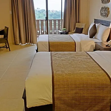 Crosswinds Resort Suites Tagaytay City Exterior photo