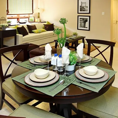 Crosswinds Resort Suites Tagaytay City Exterior photo