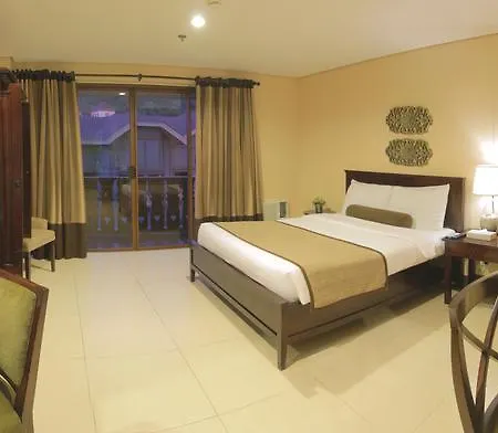 Crosswinds Resort Suites Tagaytay City Room photo