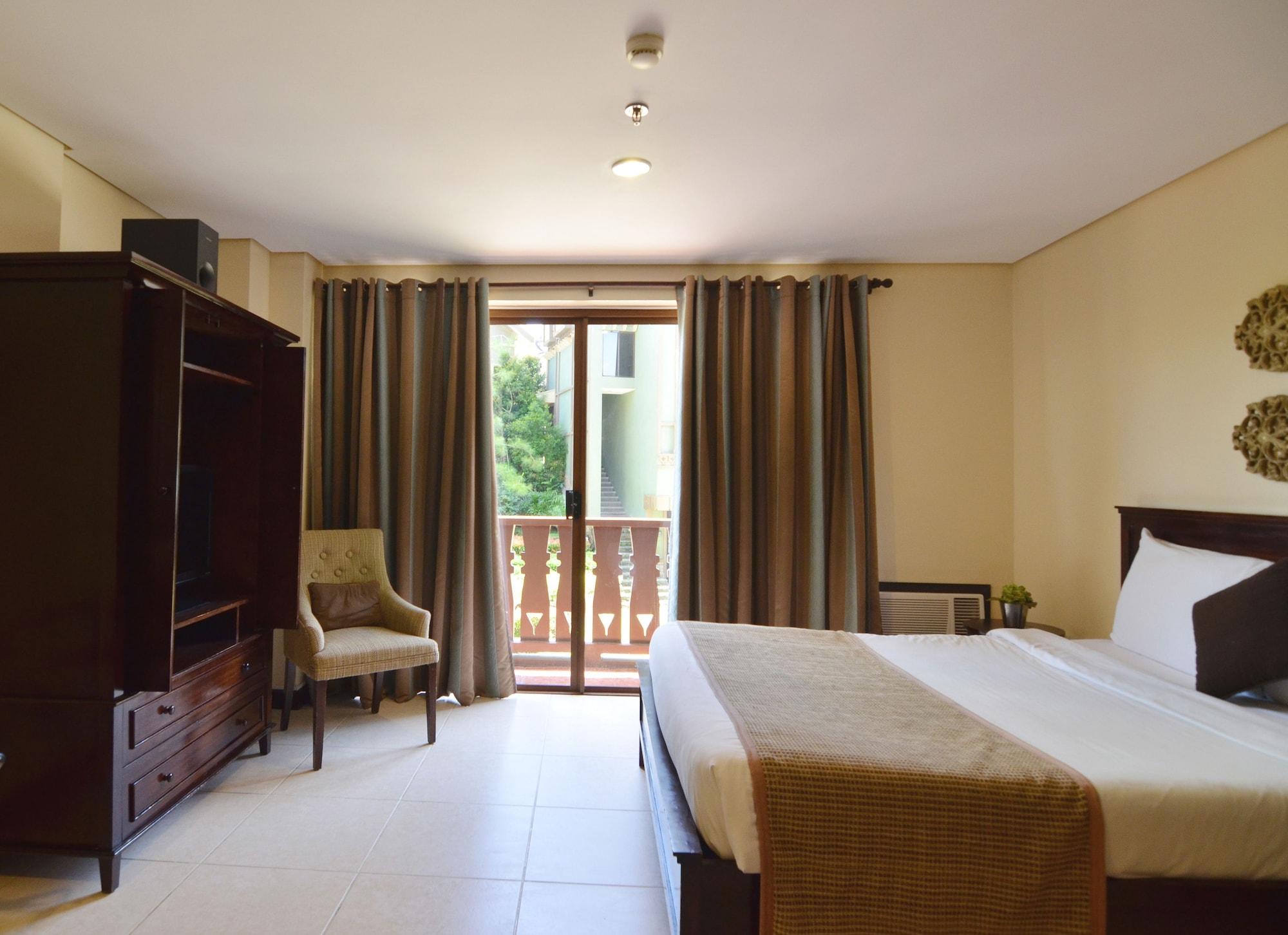 Crosswinds Aparthotel 3*