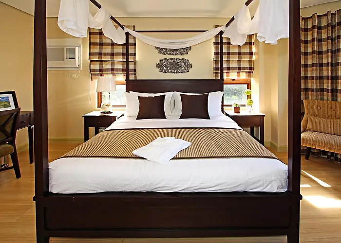 Crosswinds Resort Suites