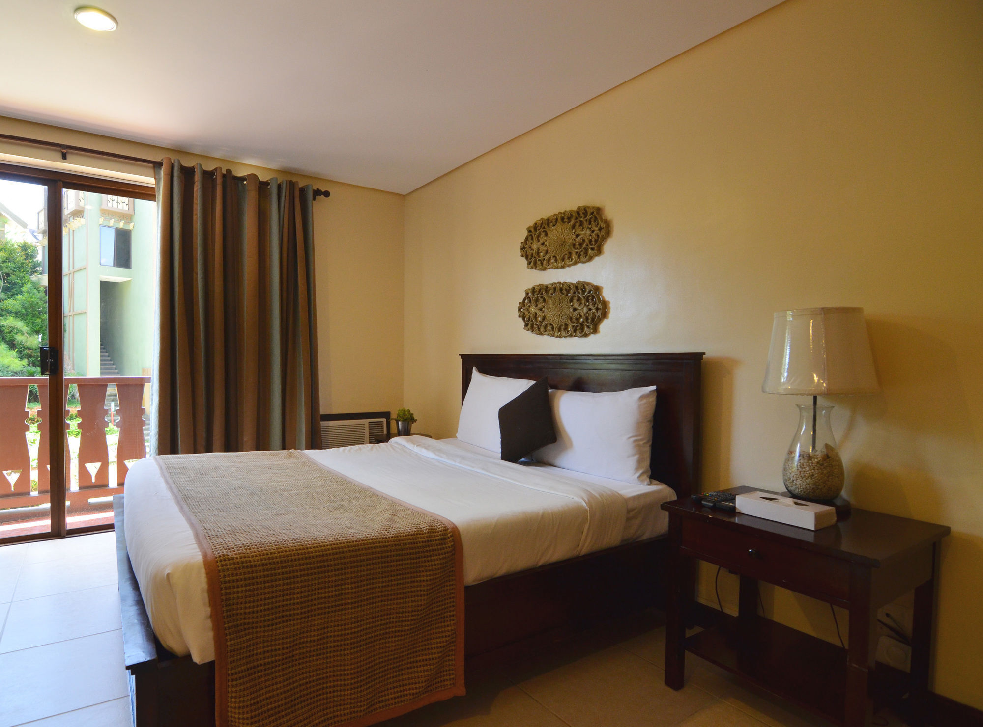 Crosswinds Aparthotel 3*
